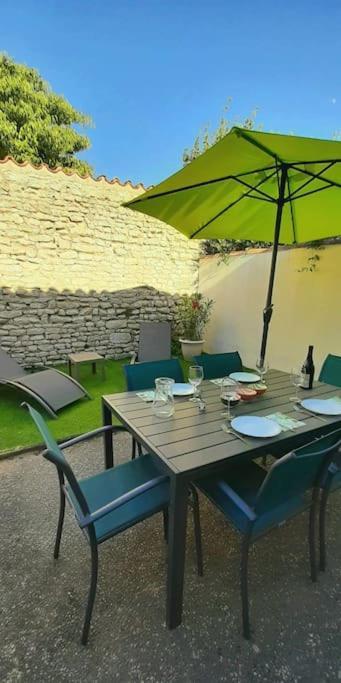 Delicieux Moment De Detente Au Coeur De Saint Martin De Re Eksteriør bilde